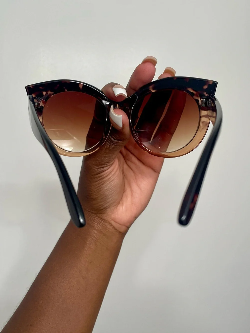 Steve madden Tortoiseshell Cat-Eye Sunglasses - Brown Gradient Lenses